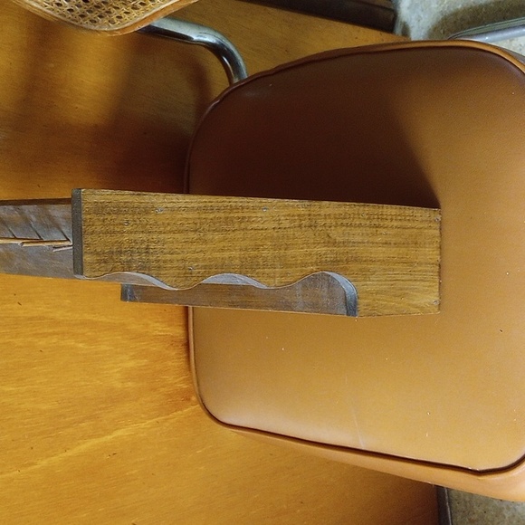 Vintage Wood Sewing Display Shelf For Spools & Bobbins.  Has Drawer - Picture 3 of 10